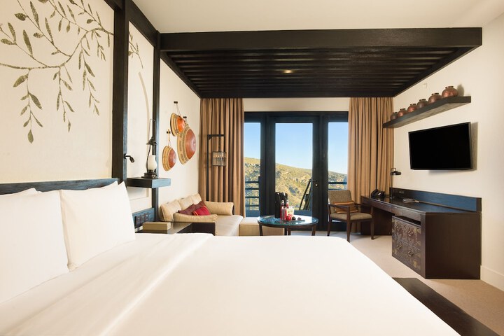 Room 21 of 318