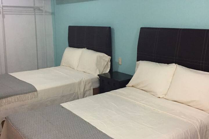 Room 11 of 25