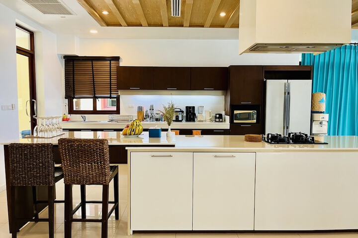 Private kitchenette