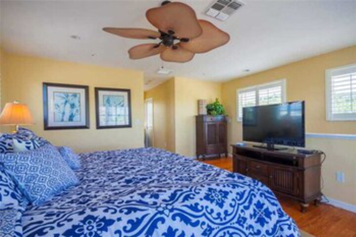 Room 20 of 23