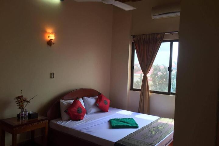 Room 19 of 42