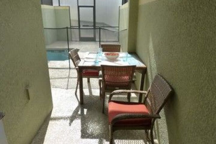 Terrace/Patio 4 of 4