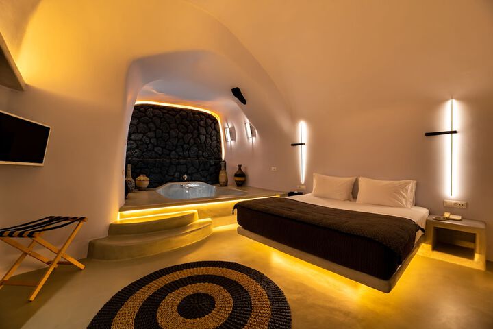 Room 32 of 192