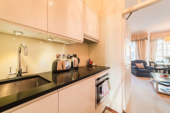 Private kitchenette