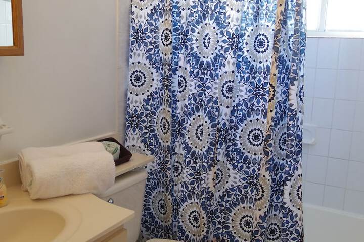 Room 18 of 25