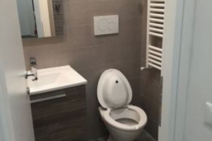 Room 2 of 13