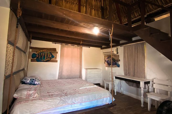 Room 25 of 69