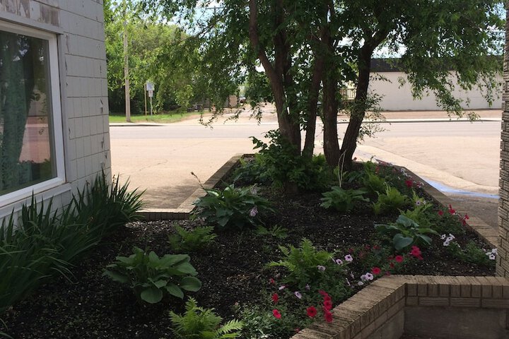 Property Grounds 23 of 30