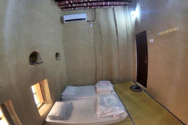 Room 14 of 31