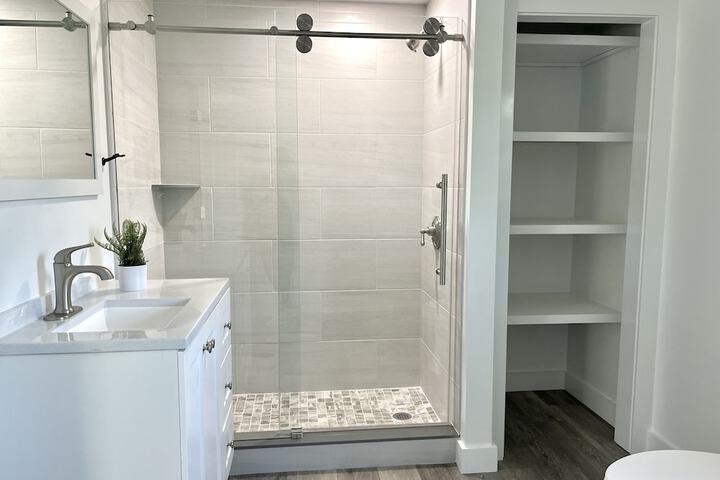 Clean Restrooms