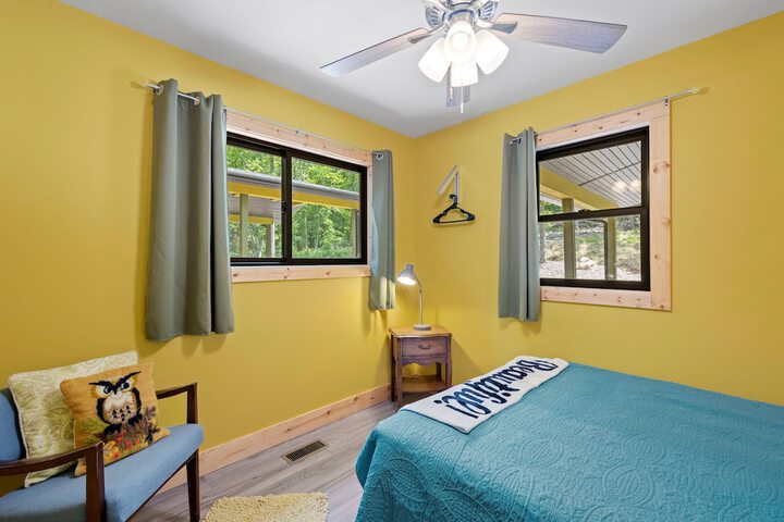 Room 14 of 37