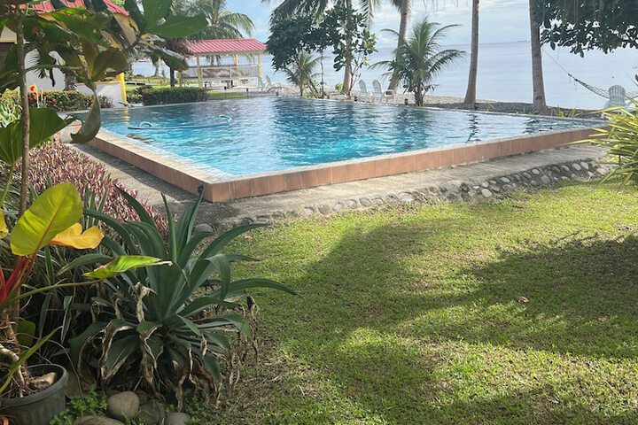 Pool 32 of 52