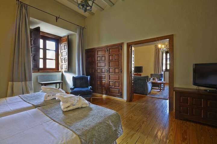 Room 11 of 45