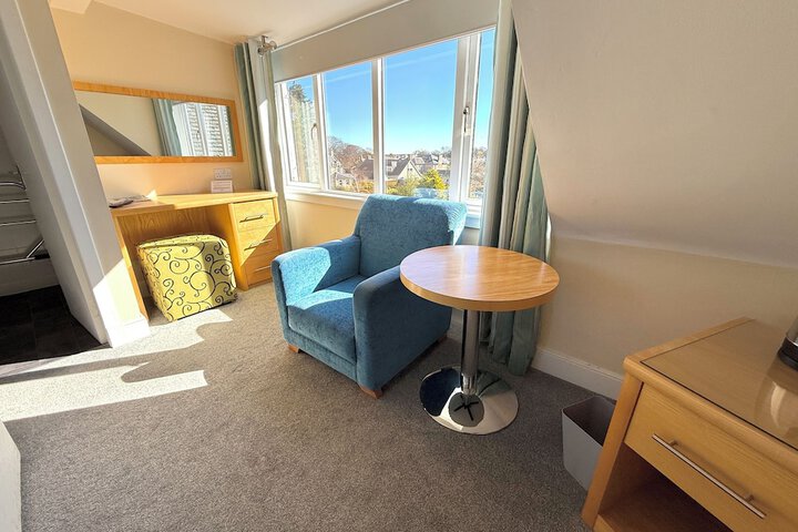 Room 8 of 55