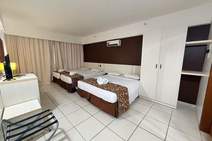 Room 14 of 39