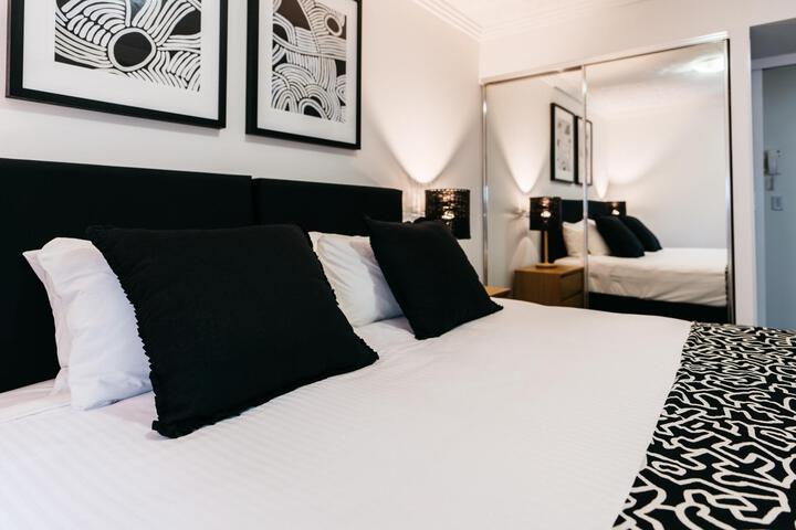 Room 52 of 60