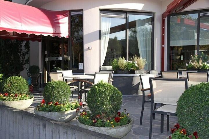 Terrace/Patio 38 of 44