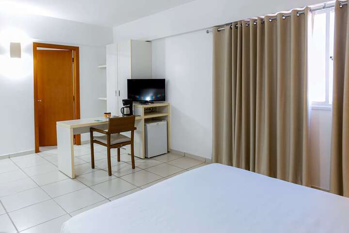 Room 30 of 93