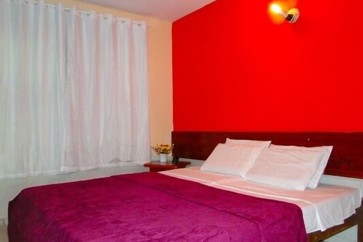 Room 3 of 23