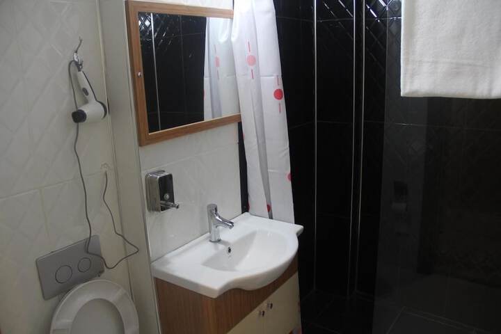 Room 20 of 37