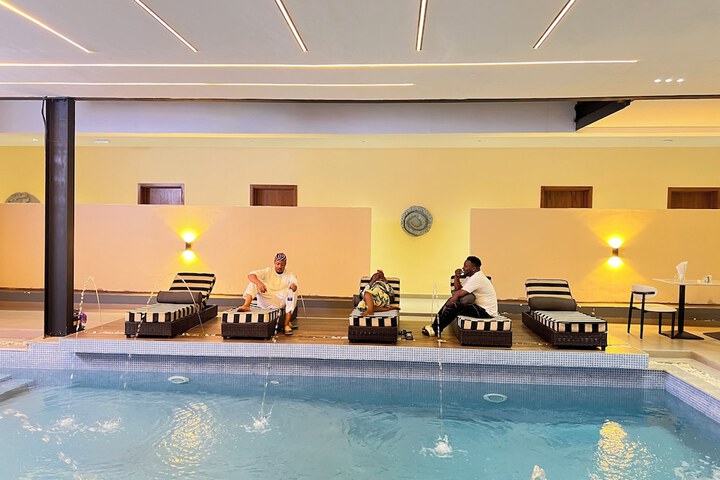 Pool 37 of 61