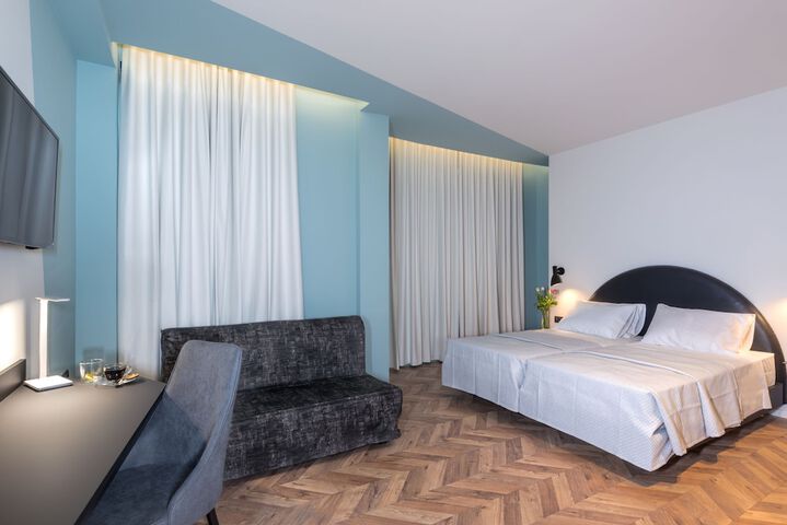 Room 21 of 67