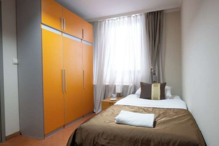 Room 22 of 93