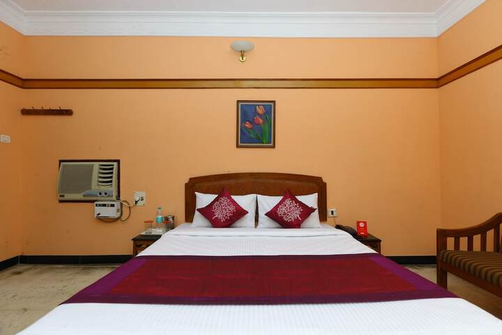 Room 18 of 23