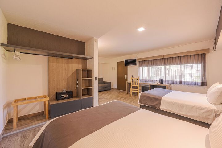 Room 30 of 90
