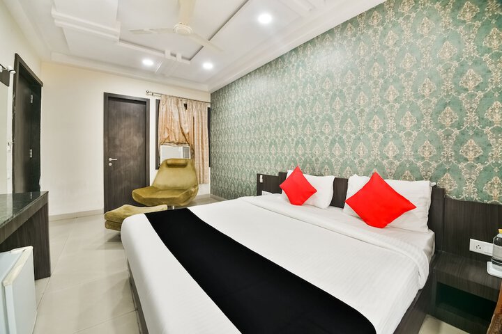 Room 22 of 54