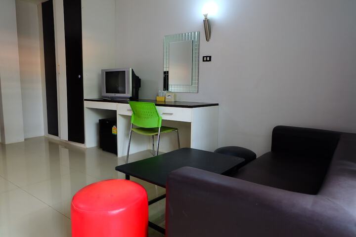Room 14 of 21