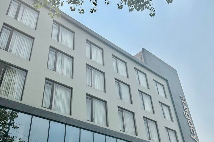 Exterior of THE LEGACY