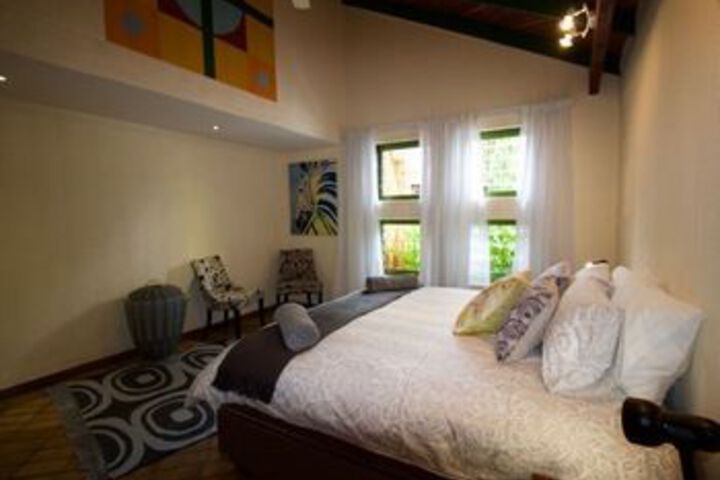 Room 9 of 24