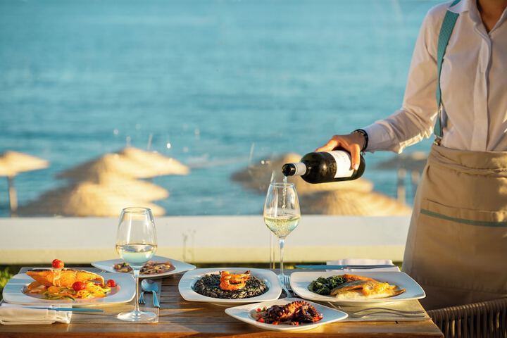 Dining 54 of 74