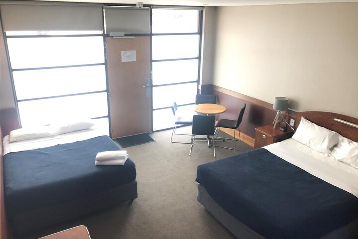 Room 17 of 47