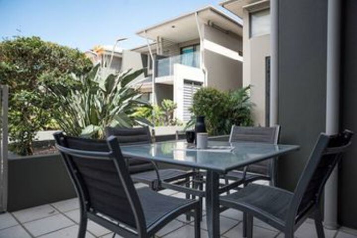 Terrace/Patio 3 of 25