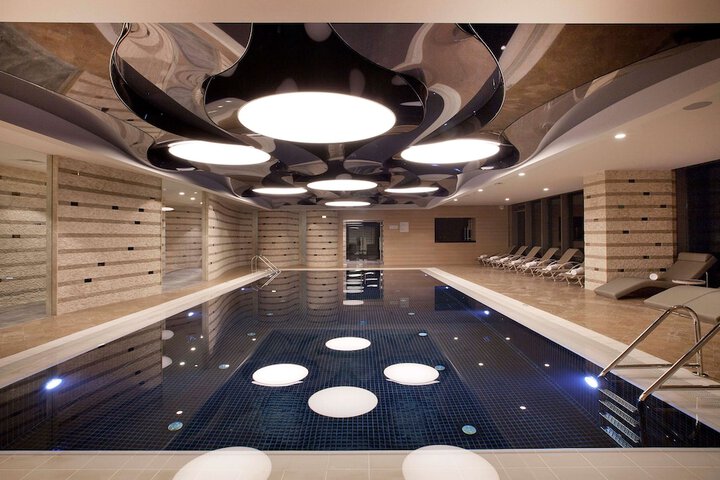Pool 49 of 126