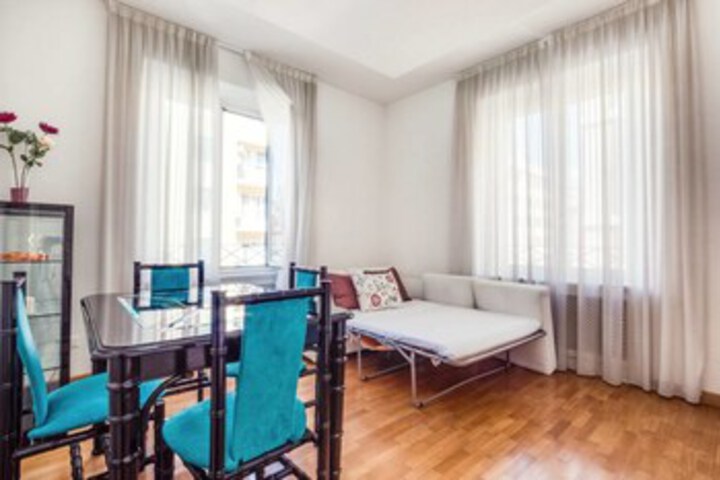 Room 16 of 22