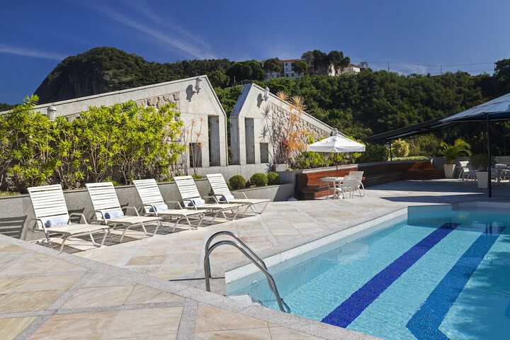 Pool Hotel