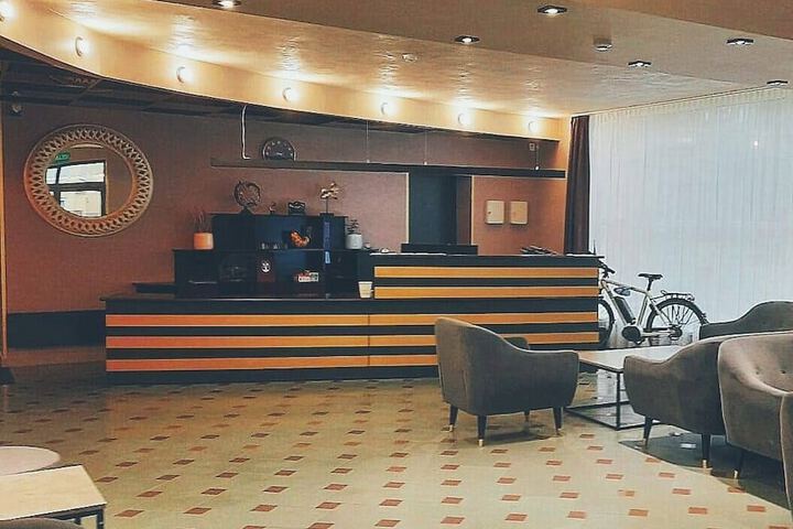 Hotel Interior 3 of 32