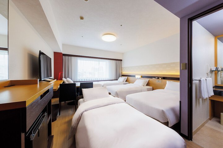 Room 16 of 141