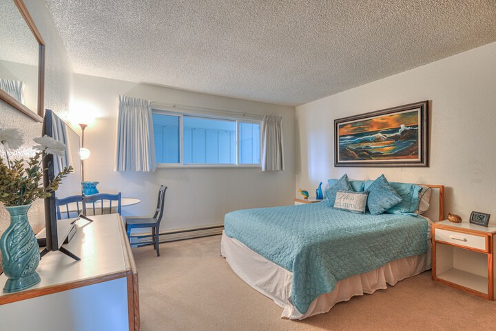 Room 13 of 254