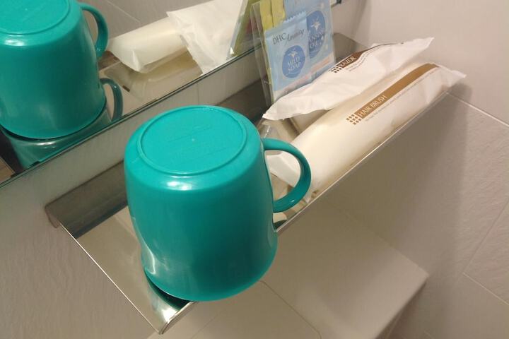 Room amenity