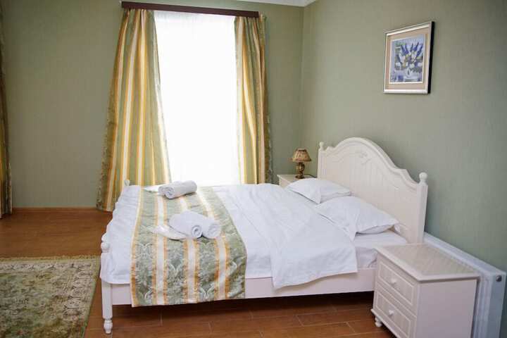 Room 19 of 43