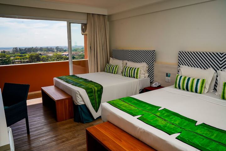 Room 20 of 99
