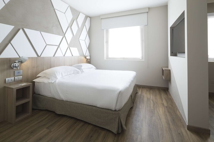 Room 20 of 59