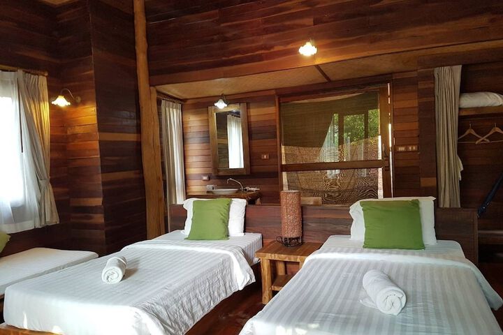 Room 40 of 111