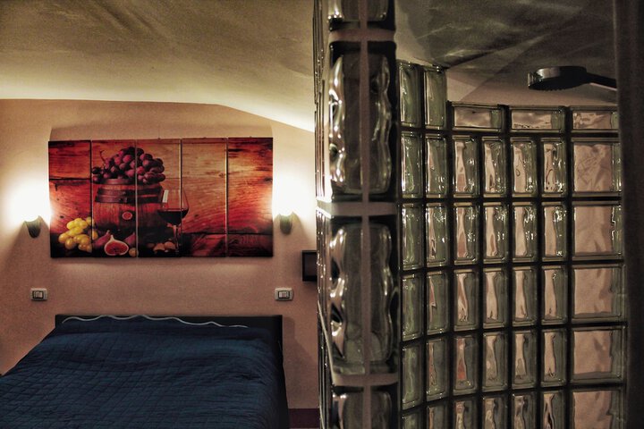 Room 6 of 39