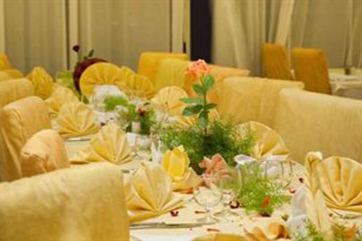 Ballroom/Hall 2 of 41