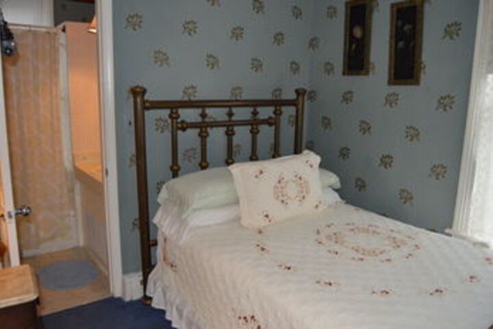 Room 87 of 117
